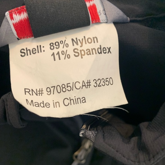 Outdoor Research Soft Shell Black Jacket - Picture 13 of 16